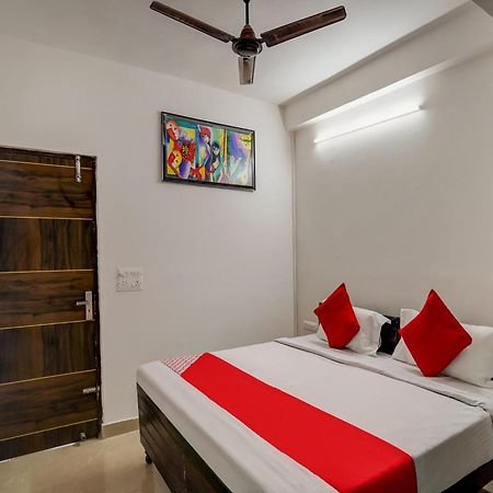 Hotel O Pubg Residency New Delhi Extérieur photo